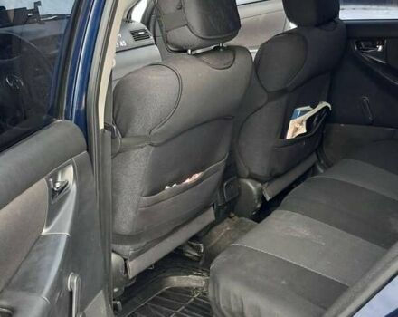 Синій Тойота Королла, об'ємом двигуна 2 л та пробігом 380 тис. км за 4500 $, фото 6 на Automoto.ua