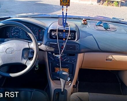 Синий Тойота Королла, объемом двигателя 1.6 л и пробегом 350 тыс. км за 3200 $, фото 4 на Automoto.ua