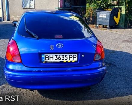 Синий Тойота Королла, объемом двигателя 1.6 л и пробегом 350 тыс. км за 3200 $, фото 1 на Automoto.ua