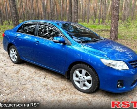 Синий Тойота Королла, объемом двигателя 1.6 л и пробегом 200 тыс. км за 9900 $, фото 1 на Automoto.ua