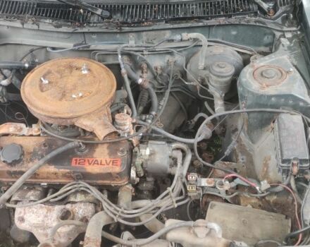 Зеленый Тойота Королла, объемом двигателя 1.3 л и пробегом 200 тыс. км за 400 $, фото 1 на Automoto.ua