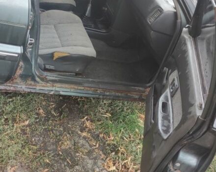 Зеленый Тойота Королла, объемом двигателя 1.3 л и пробегом 200 тыс. км за 400 $, фото 7 на Automoto.ua