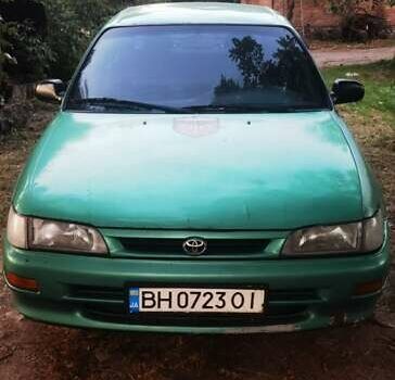 Зеленый Тойота Королла, объемом двигателя 1.3 л и пробегом 250 тыс. км за 1700 $, фото 4 на Automoto.ua