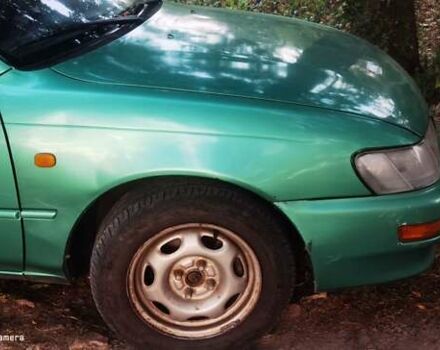 Зеленый Тойота Королла, объемом двигателя 1.3 л и пробегом 250 тыс. км за 1700 $, фото 2 на Automoto.ua