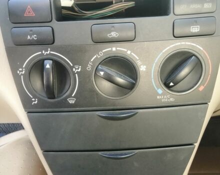 Зелений Тойота Королла, об'ємом двигуна 1 л та пробігом 100 тис. км за 500 $, фото 3 на Automoto.ua