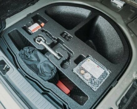 Зеленый Тойота Королла, объемом двигателя 0 л и пробегом 114 тыс. км за 14200 $, фото 8 на Automoto.ua