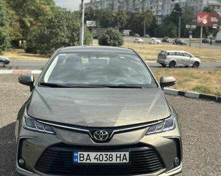 Зеленый Тойота Королла, объемом двигателя 1.6 л и пробегом 14 тыс. км за 18500 $, фото 2 на Automoto.ua