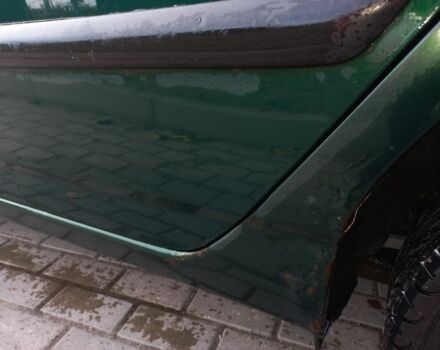 Тойота Королла 2003 в Ровно на Automoto.ua Зеленый Тойота Королла, объемом двигателя 0 л и пробегом 365 тыс. км за 2800 $, фото 3 на Automoto.ua