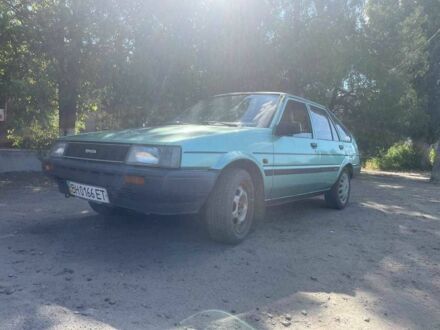 Зеленый Тойота Королла, объемом двигателя 1.3 л и пробегом 400 тыс. км за 710 $, фото 1 на Automoto.ua