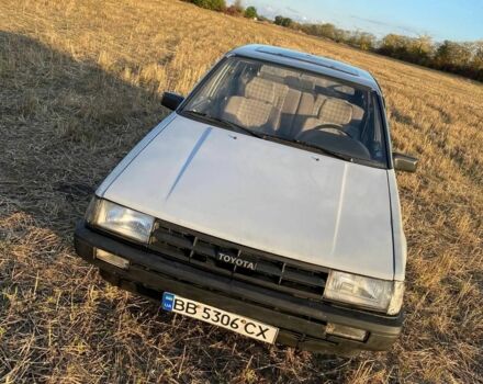 Зеленый Тойота Королла, объемом двигателя 1.3 л и пробегом 319 тыс. км за 800 $, фото 1 на Automoto.ua