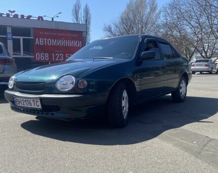 Зелений Тойота Королла, об'ємом двигуна 1.6 л та пробігом 320 тис. км за 2200 $, фото 1 на Automoto.ua