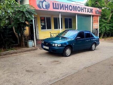Зеленый Тойота Королла, объемом двигателя 1.4 л и пробегом 400 тыс. км за 4800 $, фото 1 на Automoto.ua