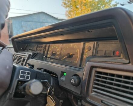 Белый Тойота Корона, объемом двигателя 2 л и пробегом 141 тыс. км за 1800 $, фото 5 на Automoto.ua