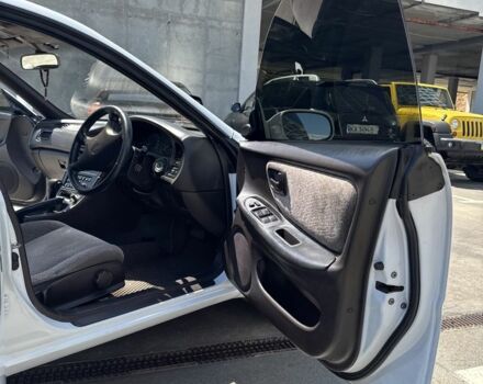 Білий Тойота Корона, об'ємом двигуна 2 л та пробігом 280 тис. км за 5250 $, фото 4 на Automoto.ua