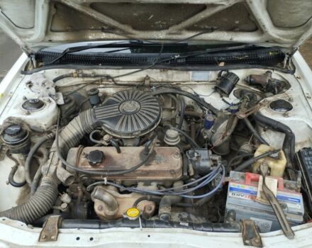 Белый Тойота Корона, объемом двигателя 1.5 л и пробегом 240 тыс. км за 1100 $, фото 9 на Automoto.ua