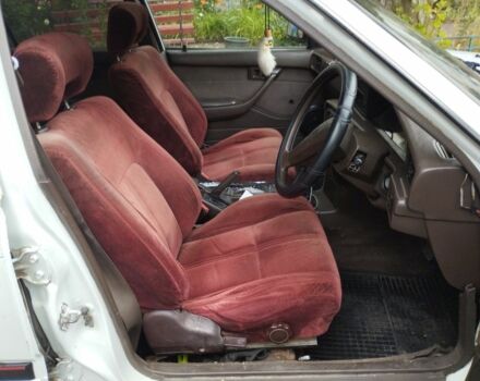 Белый Тойота Корона, объемом двигателя 1.5 л и пробегом 240 тыс. км за 1100 $, фото 14 на Automoto.ua