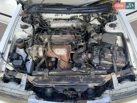 Белый Тойота Корона, объемом двигателя 1.8 л и пробегом 351 тыс. км за 1300 $, фото 1 на Automoto.ua