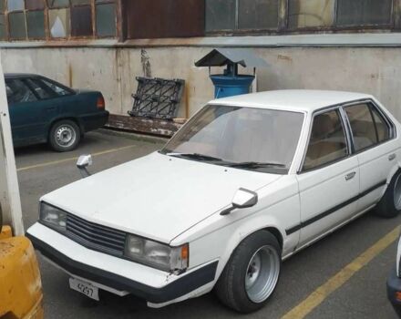 Белый Тойота Корона, объемом двигателя 1.8 л и пробегом 177 тыс. км за 3000 $, фото 1 на Automoto.ua