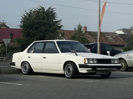 Белый Тойота Корона, объемом двигателя 1.8 л и пробегом 230 тыс. км за 2250 $, фото 1 на Automoto.ua