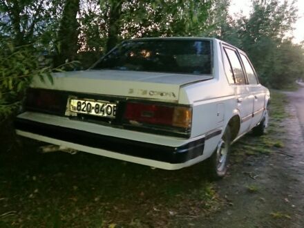 Білий Тойота Корона, об'ємом двигуна 1.5 л та пробігом 250 тис. км за 237 $, фото 1 на Automoto.ua