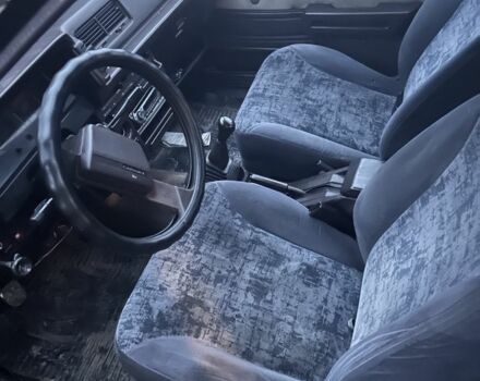 Сірий Тойота Корона, об'ємом двигуна 1.6 л та пробігом 220 тис. км за 427 $, фото 2 на Automoto.ua