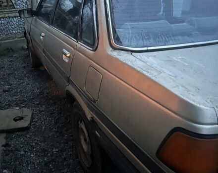 Сірий Тойота Корона, об'ємом двигуна 1.6 л та пробігом 220 тис. км за 427 $, фото 1 на Automoto.ua