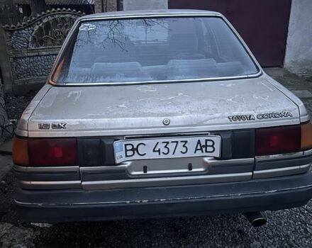 Серый Тойота Корона, объемом двигателя 1.6 л и пробегом 220 тыс. км за 427 $, фото 1 на Automoto.ua