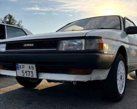 Белый Тойота Корса, объемом двигателя 1.3 л и пробегом 258 тыс. км за 2000 $, фото 2 на Automoto.ua