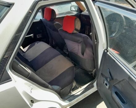 Белый Тойота Корса, объемом двигателя 1.3 л и пробегом 170 тыс. км за 400 $, фото 6 на Automoto.ua