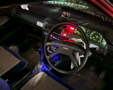 Красный Тойота Корса, объемом двигателя 0 л и пробегом 111 тыс. км за 714 $, фото 4 на Automoto.ua