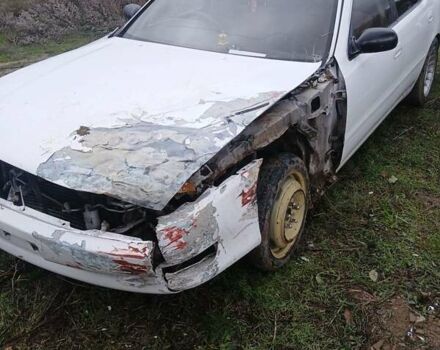 Білий Тойота Креста, об'ємом двигуна 2 л та пробігом 520 тис. км за 1738 $, фото 4 на Automoto.ua