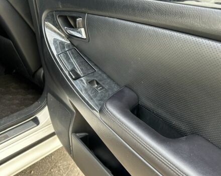 Белый Тойота Краун, объемом двигателя 3 л и пробегом 269 тыс. км за 6500 $, фото 13 на Automoto.ua