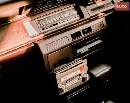 Бежевый Тойота Краун, объемом двигателя 1.99 л и пробегом 270 тыс. км за 10000 $, фото 6 на Automoto.ua