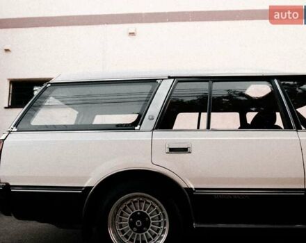 Бежевый Тойота Краун, объемом двигателя 1.99 л и пробегом 270 тыс. км за 10000 $, фото 22 на Automoto.ua