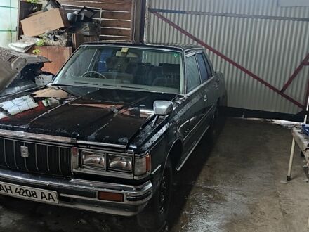 Тойота Краун 1983 у Чугуеве на Automoto.ua Чорний Тойота Краун, об'ємом двигуна 3 л та пробігом 1000 тис. км за 3500 $, фото 1 на Automoto.ua