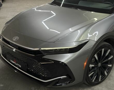 Серый Тойота Краун, объемом двигателя 0 л и пробегом 23 тыс. км за 45900 $, фото 5 на Automoto.ua