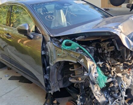 Сірий Тойота Краун, об'ємом двигуна 2.5 л та пробігом 4 тис. км за 12000 $, фото 3 на Automoto.ua