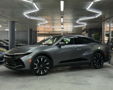 Серый Тойота Краун, объемом двигателя 0 л и пробегом 23 тыс. км за 45900 $, фото 6 на Automoto.ua