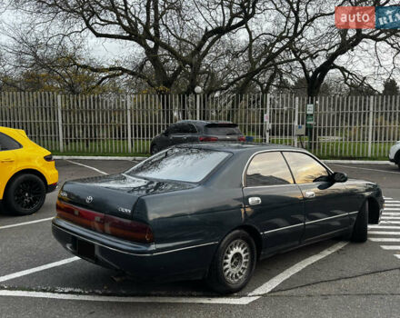 Зеленый Тойота Краун, объемом двигателя 2.5 л и пробегом 470 тыс. км за 3000 $, фото 3 на Automoto.ua