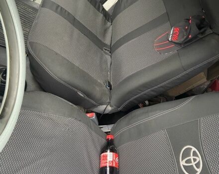 Белый Тойота Другая, объемом двигателя 2.5 л и пробегом 1000 тыс. км за 3500 $, фото 8 на Automoto.ua