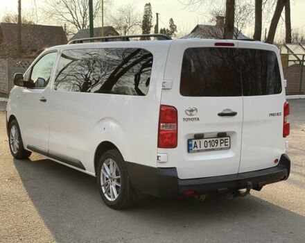 Белый Тойота Другая, объемом двигателя 2 л и пробегом 180 тыс. км за 21000 $, фото 3 на Automoto.ua
