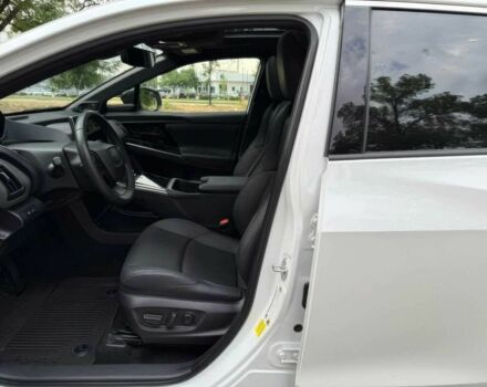 Белый Тойота Другая, объемом двигателя 0 л и пробегом 13 тыс. км за 11100 $, фото 9 на Automoto.ua