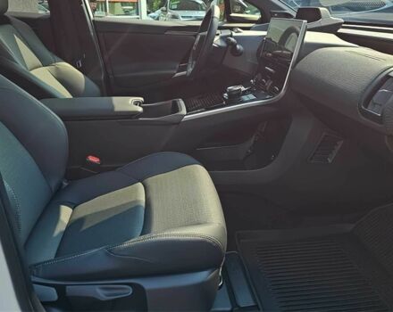 Білий Тойота Інша, об'ємом двигуна 0 л та пробігом 15 тис. км за 9000 $, фото 9 на Automoto.ua