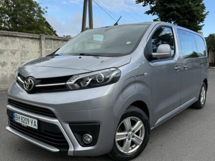 Белый Тойота Другая, объемом двигателя 0 л и пробегом 111 тыс. км за 21500 $, фото 1 на Automoto.ua