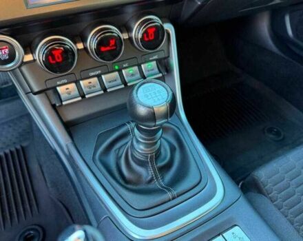 Черный Тойота Другая, объемом двигателя 2.4 л и пробегом 25 тыс. км за 7500 $, фото 6 на Automoto.ua