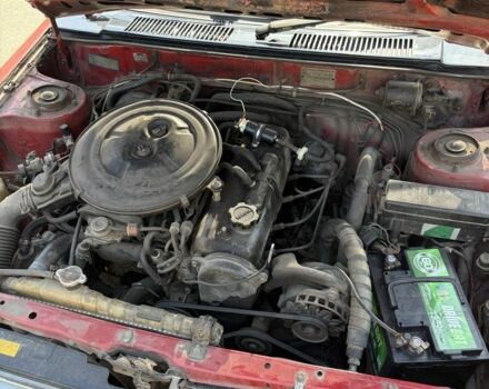 Красный Тойота Другая, объемом двигателя 0 л и пробегом 222 тыс. км за 571 $, фото 5 на Automoto.ua