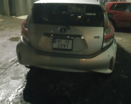 Сірий Тойота Інша, об'ємом двигуна 1.5 л та пробігом 61 тис. км за 13600 $, фото 4 на Automoto.ua