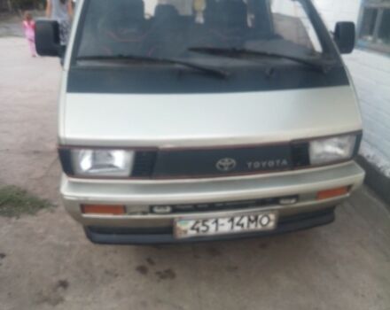 Сірий Тойота Інша, об'ємом двигуна 0 л та пробігом 400 тис. км за 1500 $, фото 20 на Automoto.ua