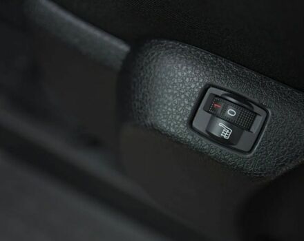 Серый Тойота Другая, объемом двигателя 2 л и пробегом 77 тыс. км за 13500 $, фото 20 на Automoto.ua