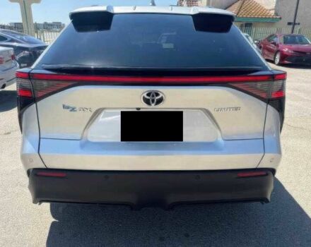 Серый Тойота Другая, объемом двигателя 0 л и пробегом 35 тыс. км за 19000 $, фото 5 на Automoto.ua